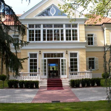 Chateau Вис Экстерьер фото
